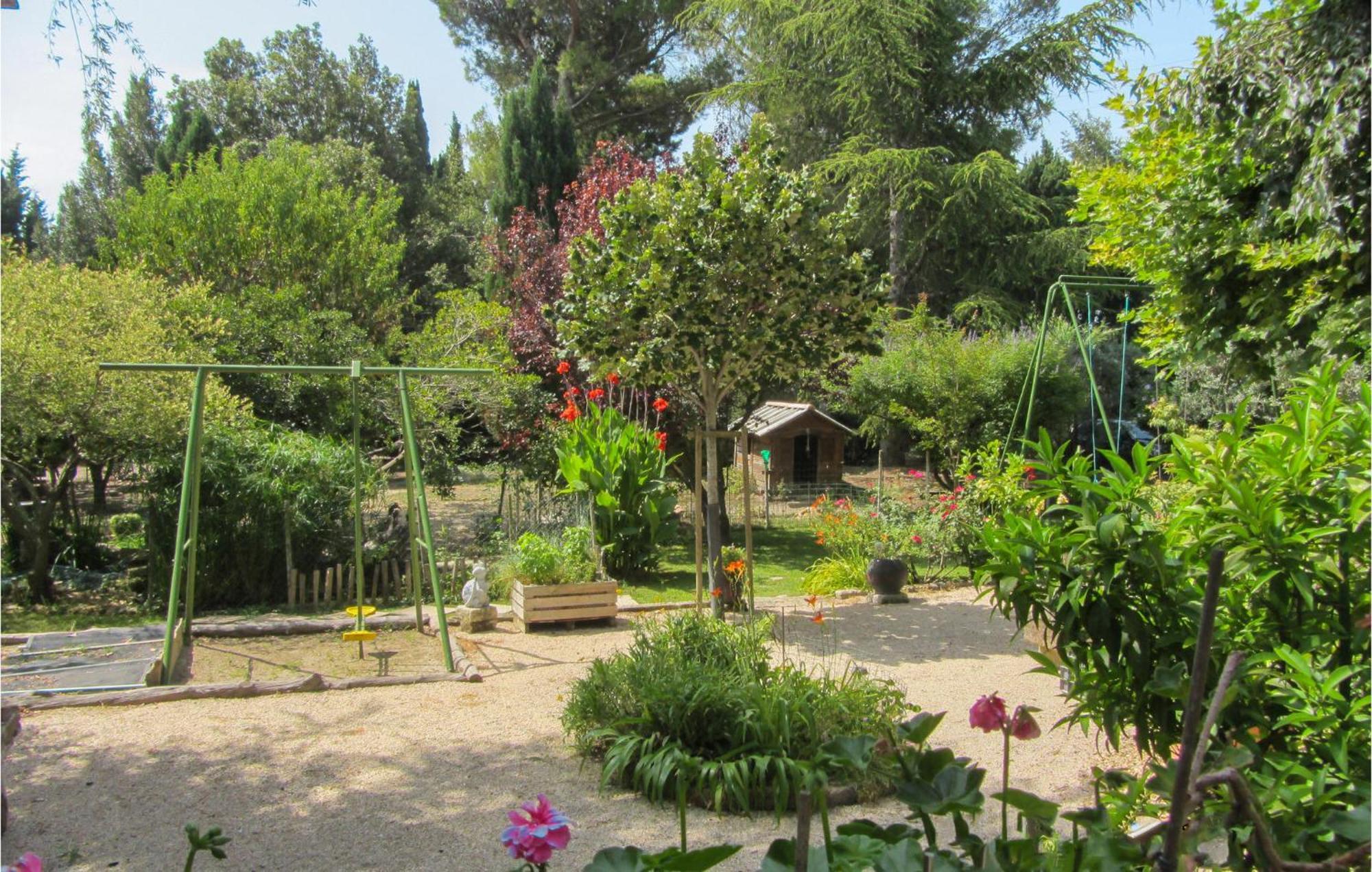 Beautiful Home In Saint-Rémy-de-Provence Buitenkant foto